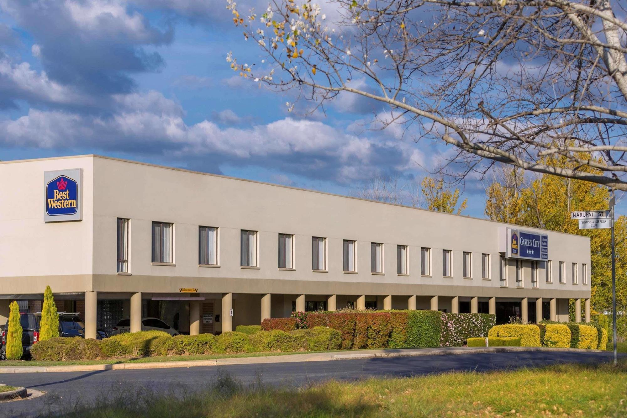 Garden City Hotel, Best Western Signature Collection Canberra Exterior foto