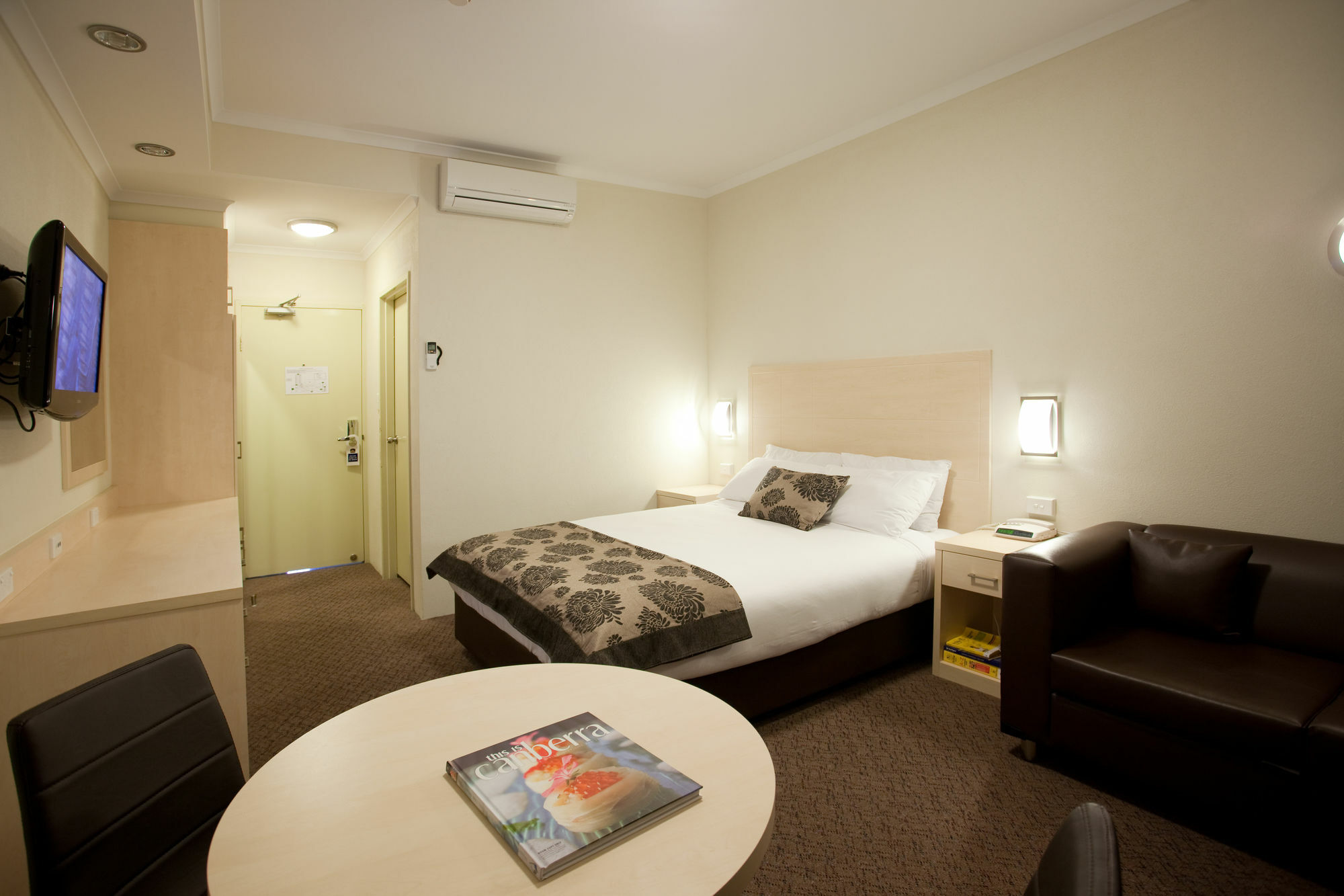 Garden City Hotel, Best Western Signature Collection Canberra Quarto foto